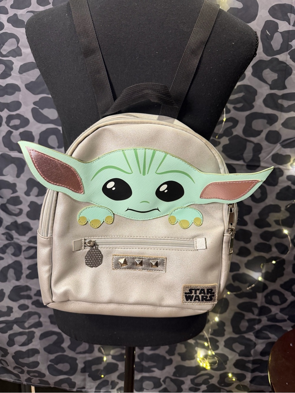 Star Wars Kids gray Backpack with Green Grogu Face